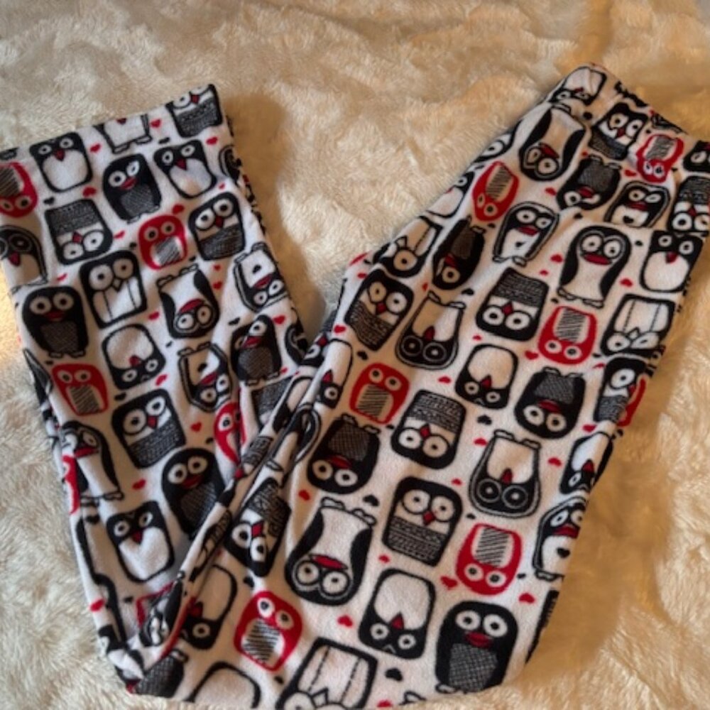 2/$30 Ardene Soft Cozy Animal Print Lounge Pajama Bottom Ladies Size S  NWT